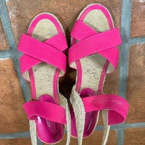 Apt 9 strappy wedge espadrilles